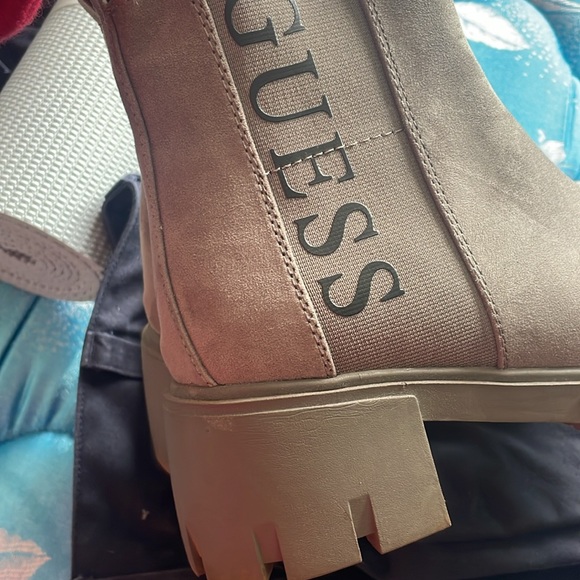 Guess Booties - Picture 3 of 5